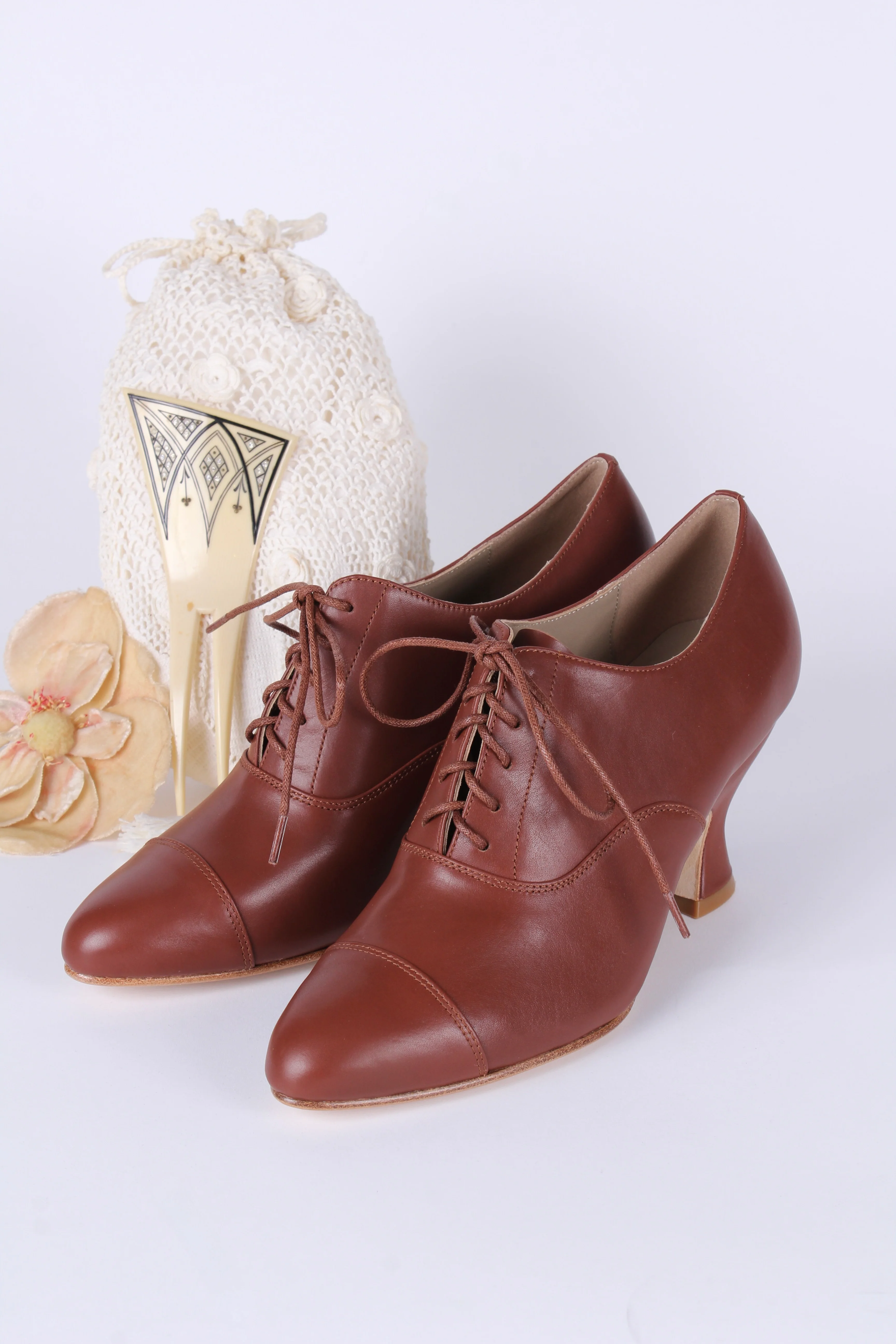 Edwardian women's shoes and boots